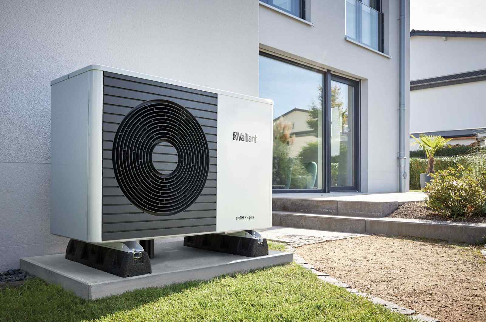 Vaillant varmepumpe udendørs